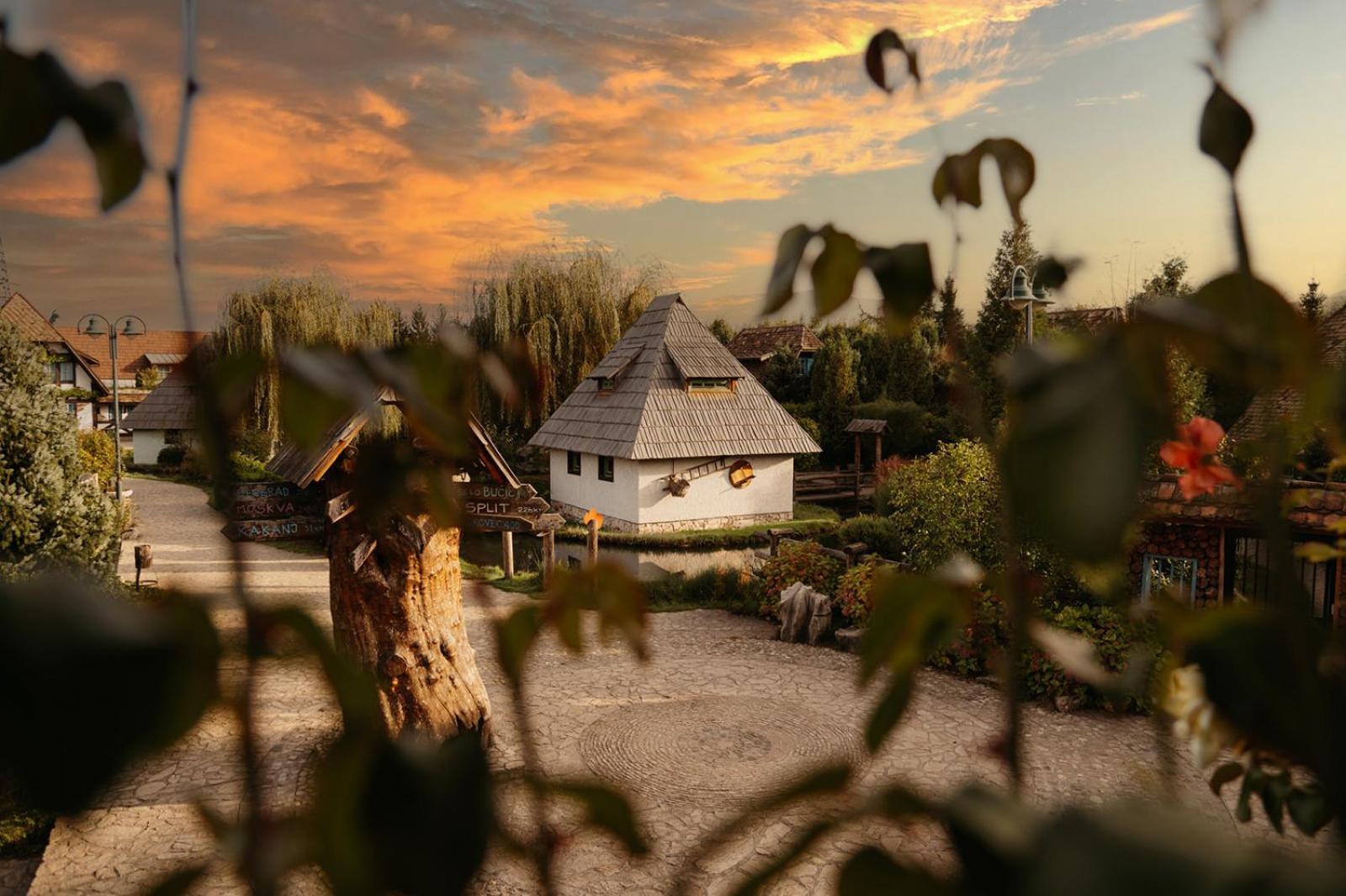 Etno Village Cardaci Vitez Εξωτερικό φωτογραφία